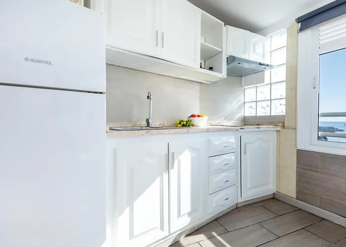 B1 Amazing With Sea View Apartament *