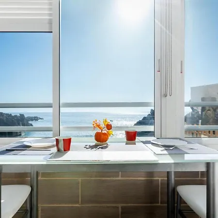B1 Amazing With Sea View